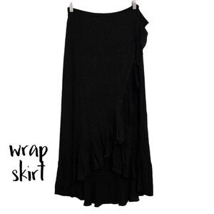 NWT Black wrap skirt with ruffle, long skirt, black on back Animal print
